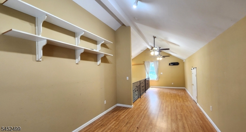 216 E Shore Culver Rd Property Photo 10