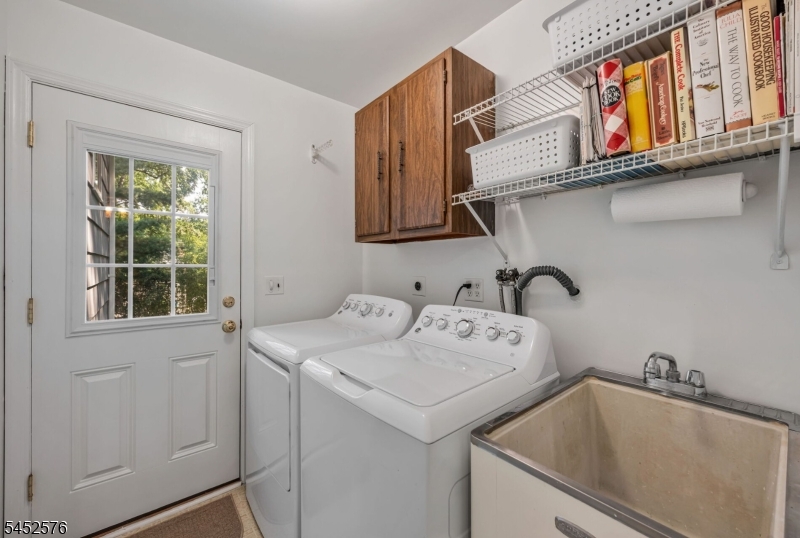 8 Knollwood Drive Property Photo 15
