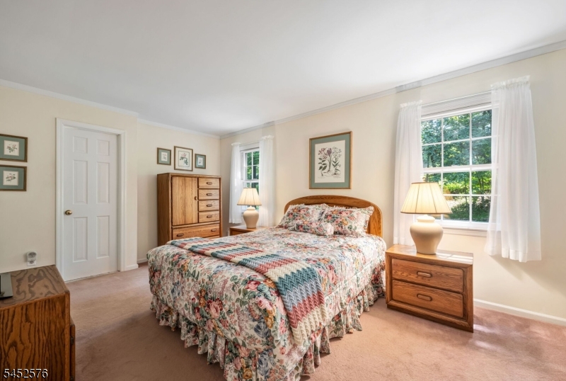 8 Knollwood Drive Property Photo 19