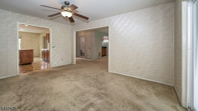 42 Bowfell Ct Property Photo 6