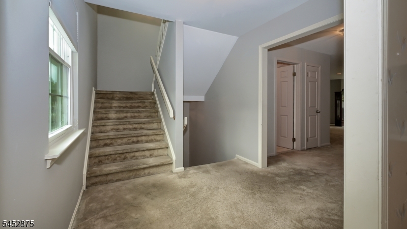42 Bowfell Ct Property Photo 11