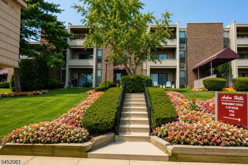 833 Main Unit E E Property Photo 11