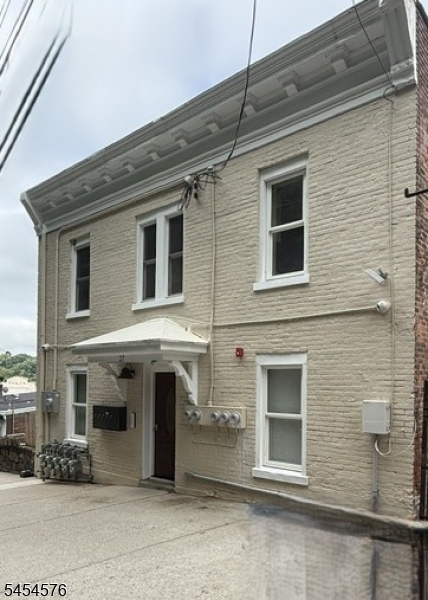 27 Morris Street Unit 1 1 Property Photo 12