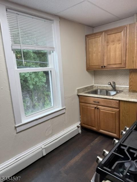 27 Morris Street Unit 3 3 Property Photo 9