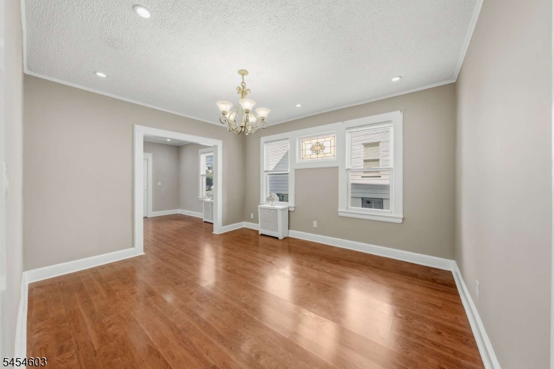 17 Boyden Pkwy 1 Property Photo 7