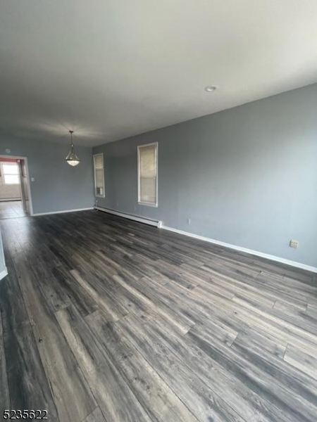 140 Hoyt St 2 Property Photo 2