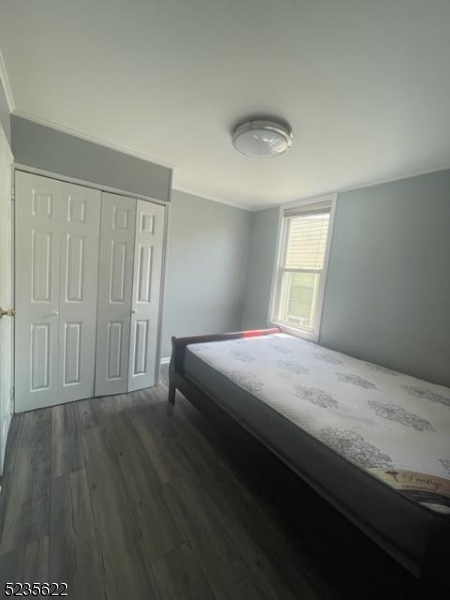 140 Hoyt St 2 Property Photo 9