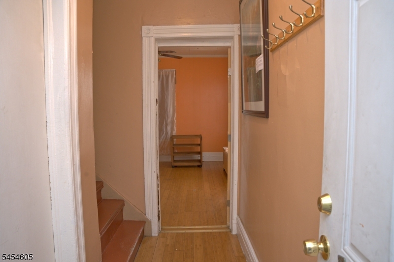 292 Governor St Property Photo 2