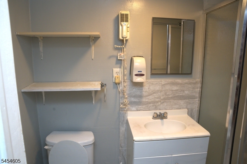 292 Governor St Property Photo 12