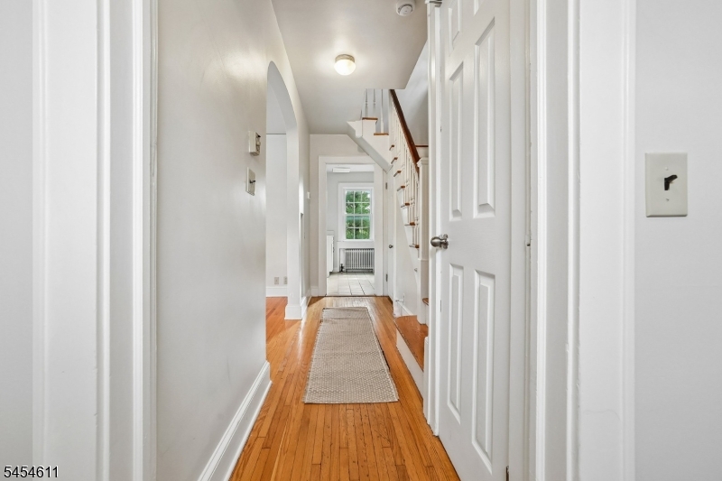 22 Elm St Property Photo 7