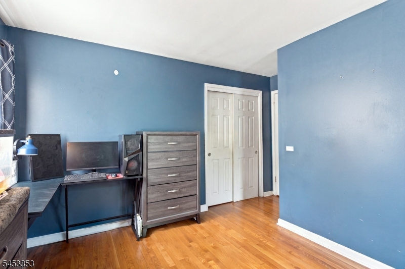1114 Middlesex St Property Photo 28