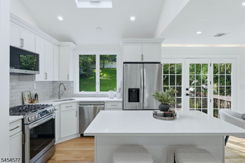 34 Clark St Property Photo 3