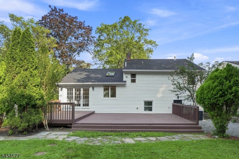 34 Clark St Property Photo 9