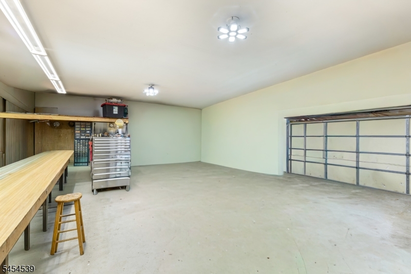 1591 W Princeton Ave Property Photo 45