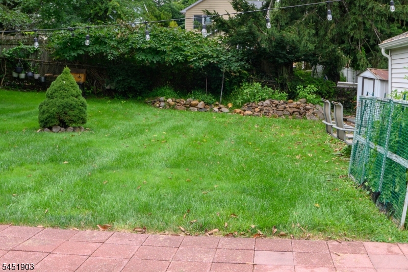 149 Central Ave Property Photo 6