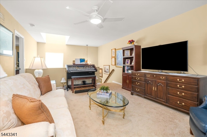 3 Nottingham Ct Property Photo 22