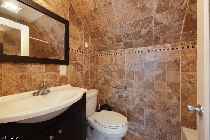 2106 Kay Ave Property Photo 16