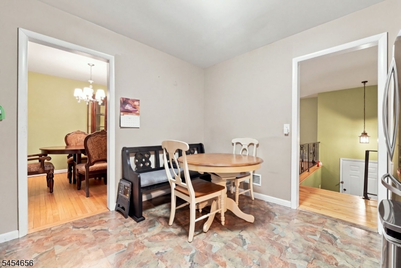 1315 Irving St Property Photo 31