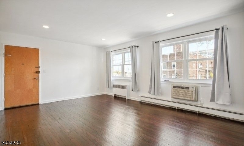 604 Chestnut St G Property Photo 4