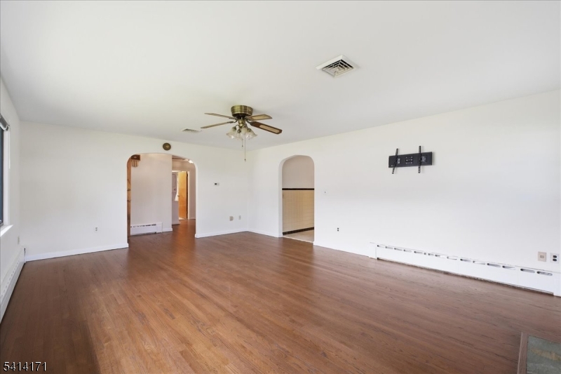 96 Wiltop Rd Property Photo 3