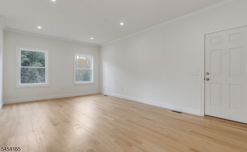 101 Hodge Road Property Photo 13