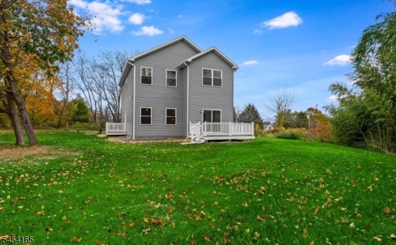 101 Hodge Road Property Photo 18
