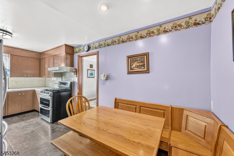 127 N Clark Ave Property Photo 10