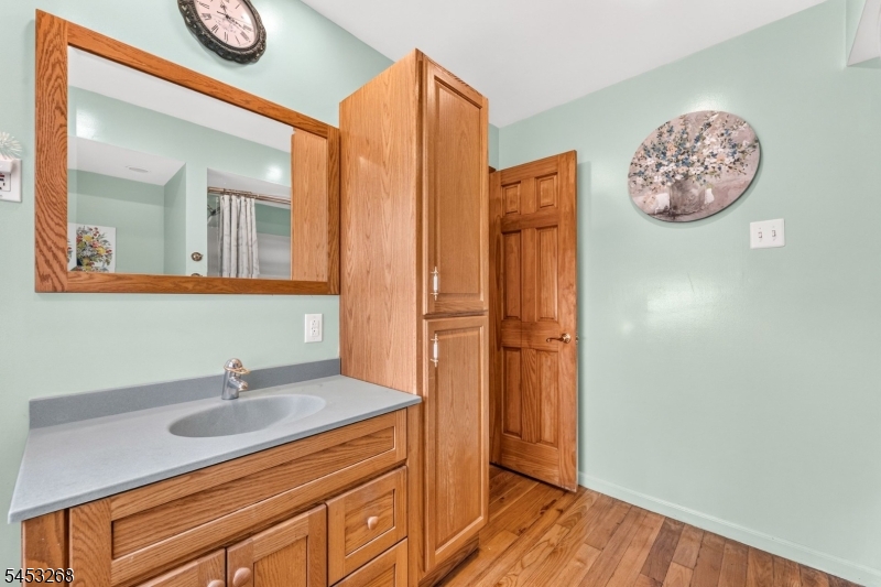 127 N Clark Ave Property Photo 12