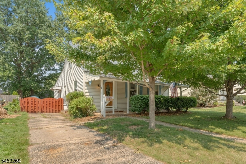 127 N Clark Ave Property Photo 27