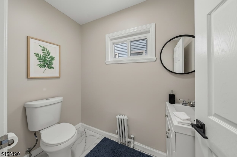 246 Belleview Ter Property Photo 16