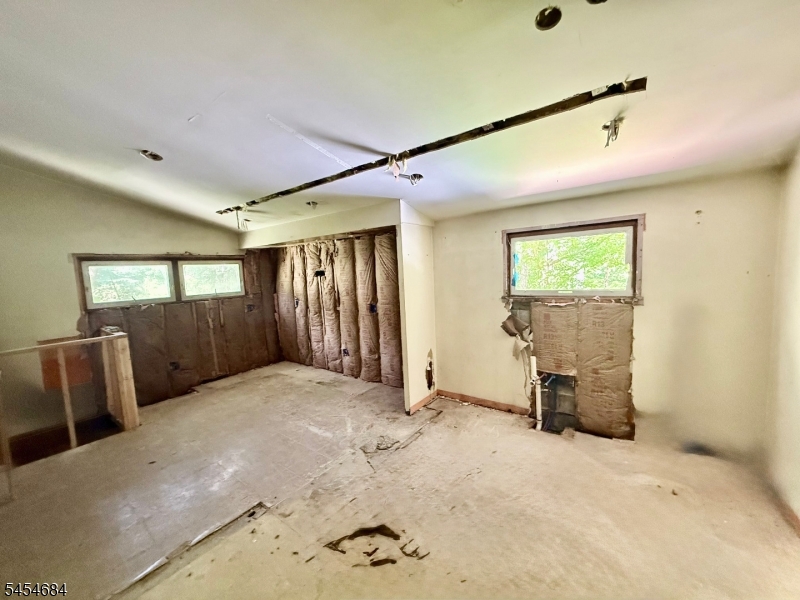 69 Cranberry Ledge Rd Property Photo 2