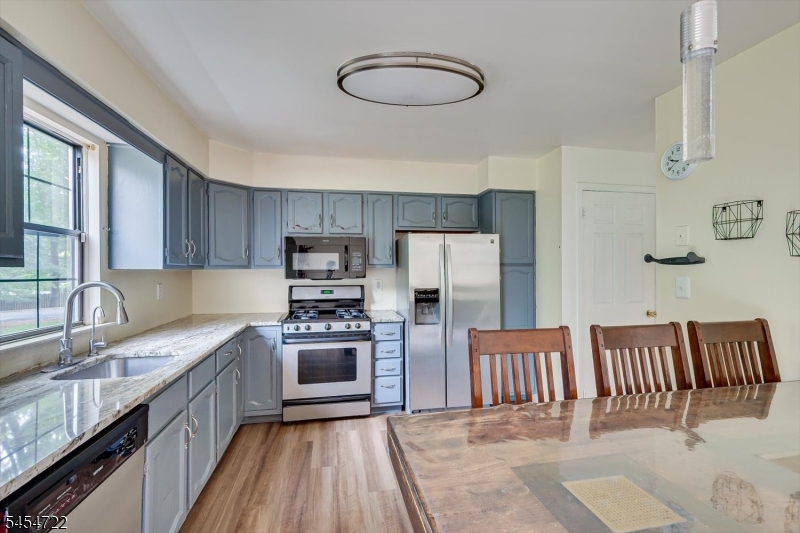 503 Timber Oaks Rd Property Photo 16