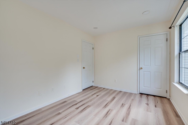 503 Timber Oaks Rd Property Photo 31