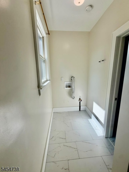 136 Hobson St Property Photo 6