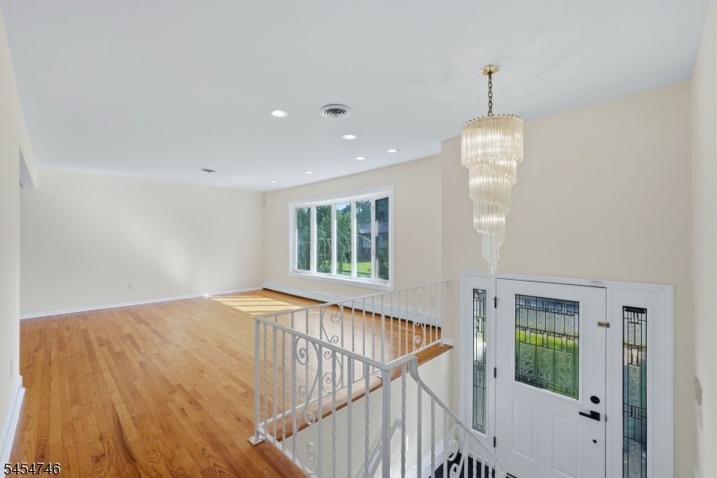 177 Truman Ter Property Photo 5