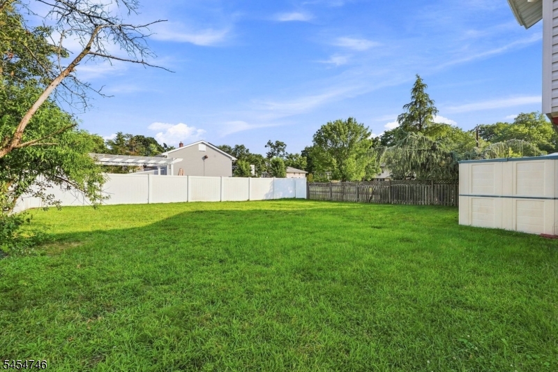 177 Truman Ter Property Photo 31