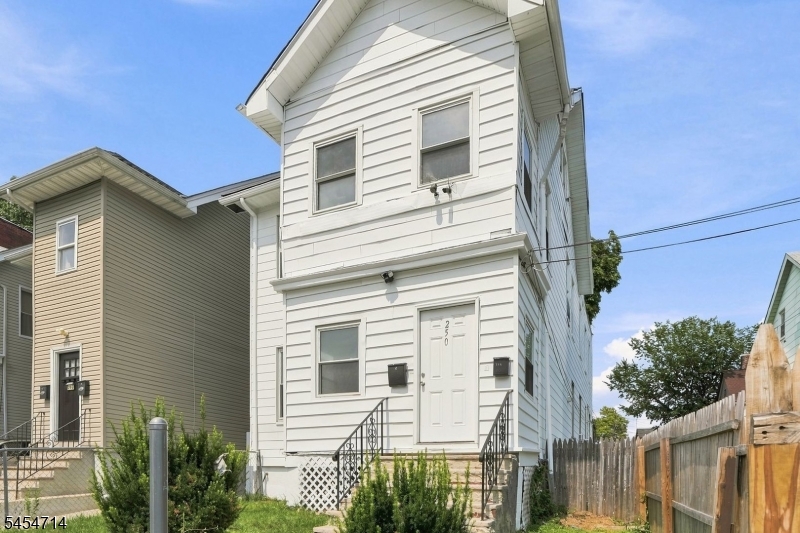 250 Elmwood Ave Property Photo 2