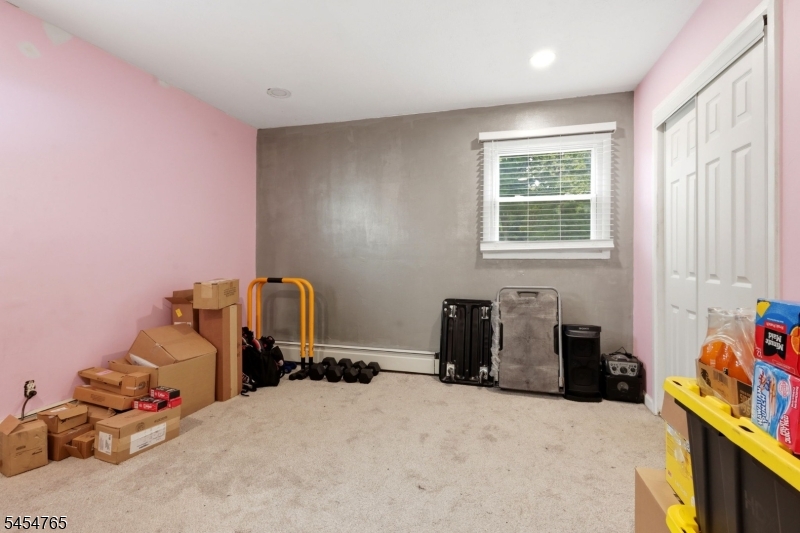 62 Pinetree Dr Property Photo 21