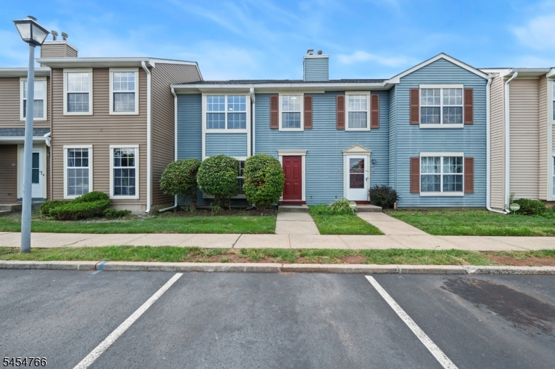 162 Mcnair Ct Property Photo 1