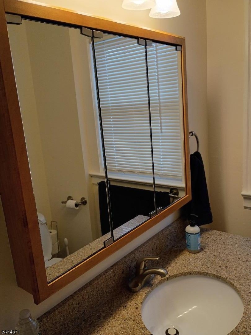 126 Virginia St Property Photo 18