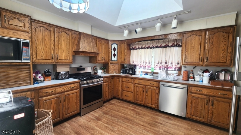 16 Lloyd Ave Property Photo 10