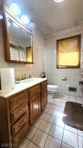 16 Lloyd Ave Property Photo 25