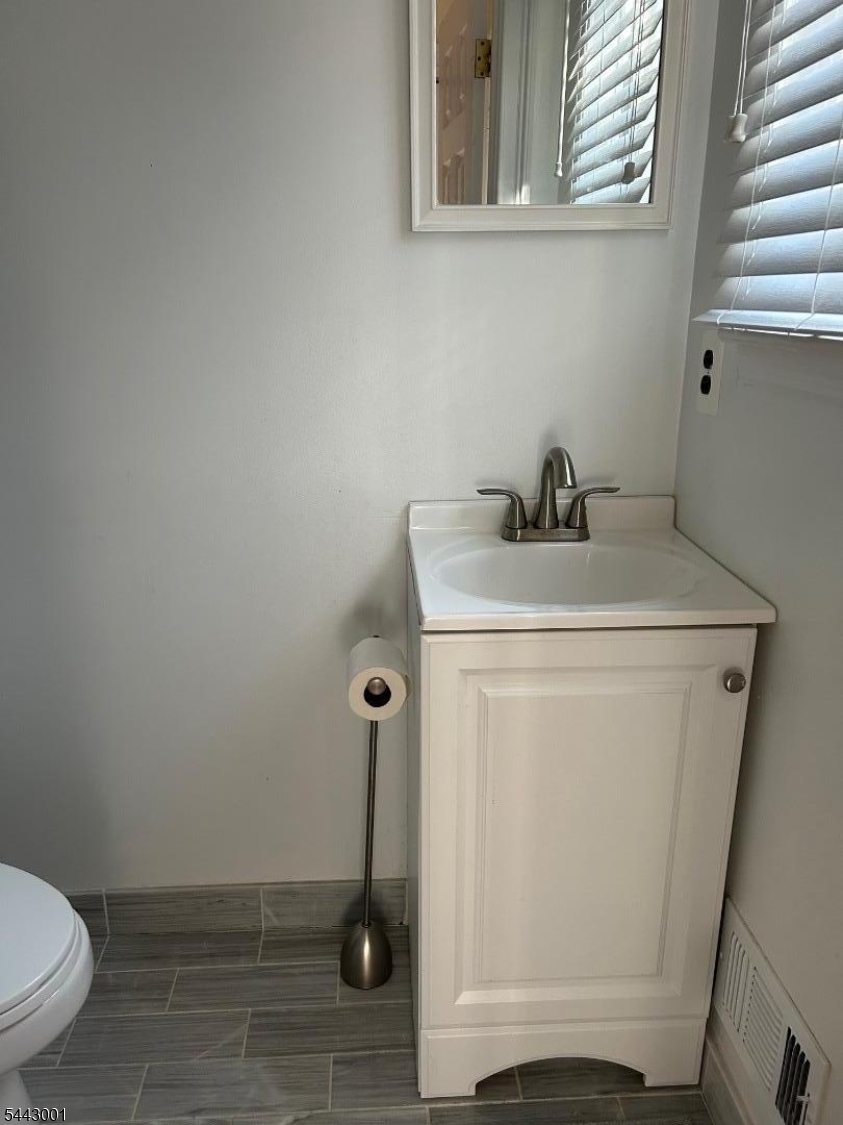 38 Park St 24e E Property Photo 29