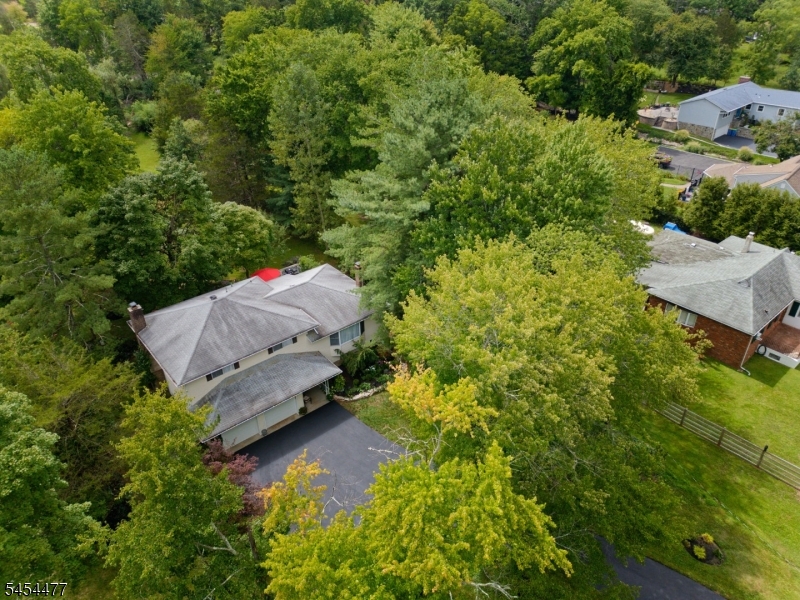 548 Garretson Rd Property Photo 38