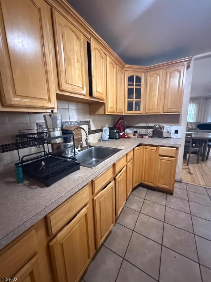 834 Rebecca Pl Property Photo 5