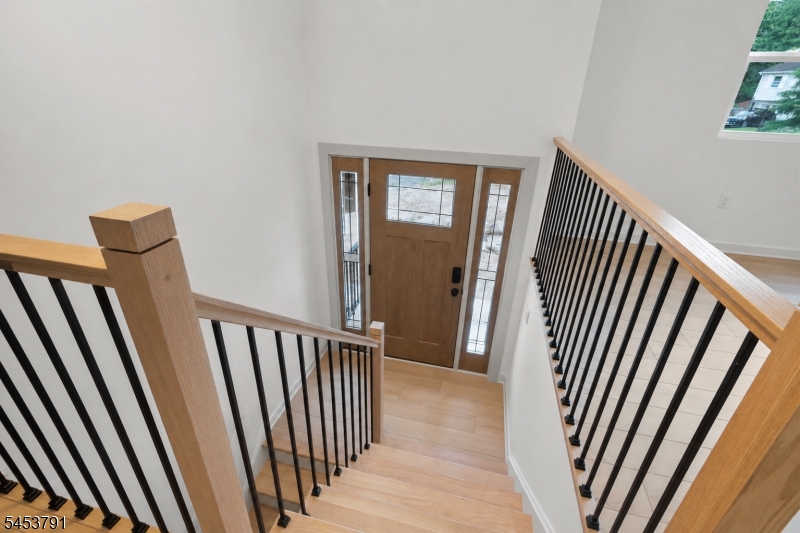 11 Mark Ter Property Photo 19
