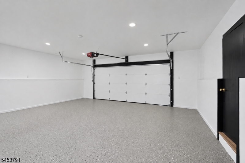 11 Mark Ter Property Photo 30