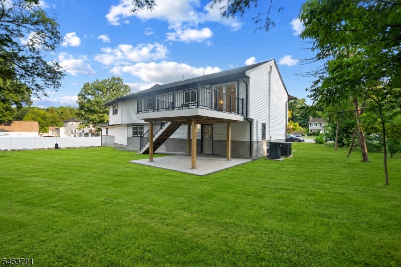 11 Mark Ter Property Photo 35