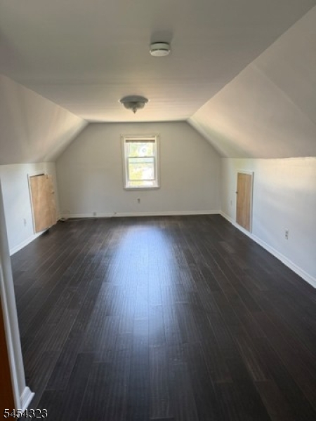 296 Berkeley Avenue 2 Property Photo 7