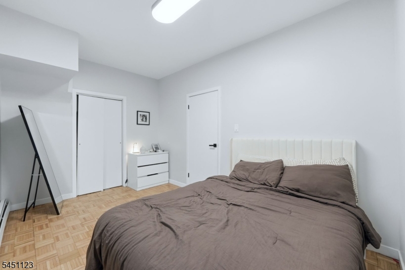 42 Lawrence St Property Photo 15